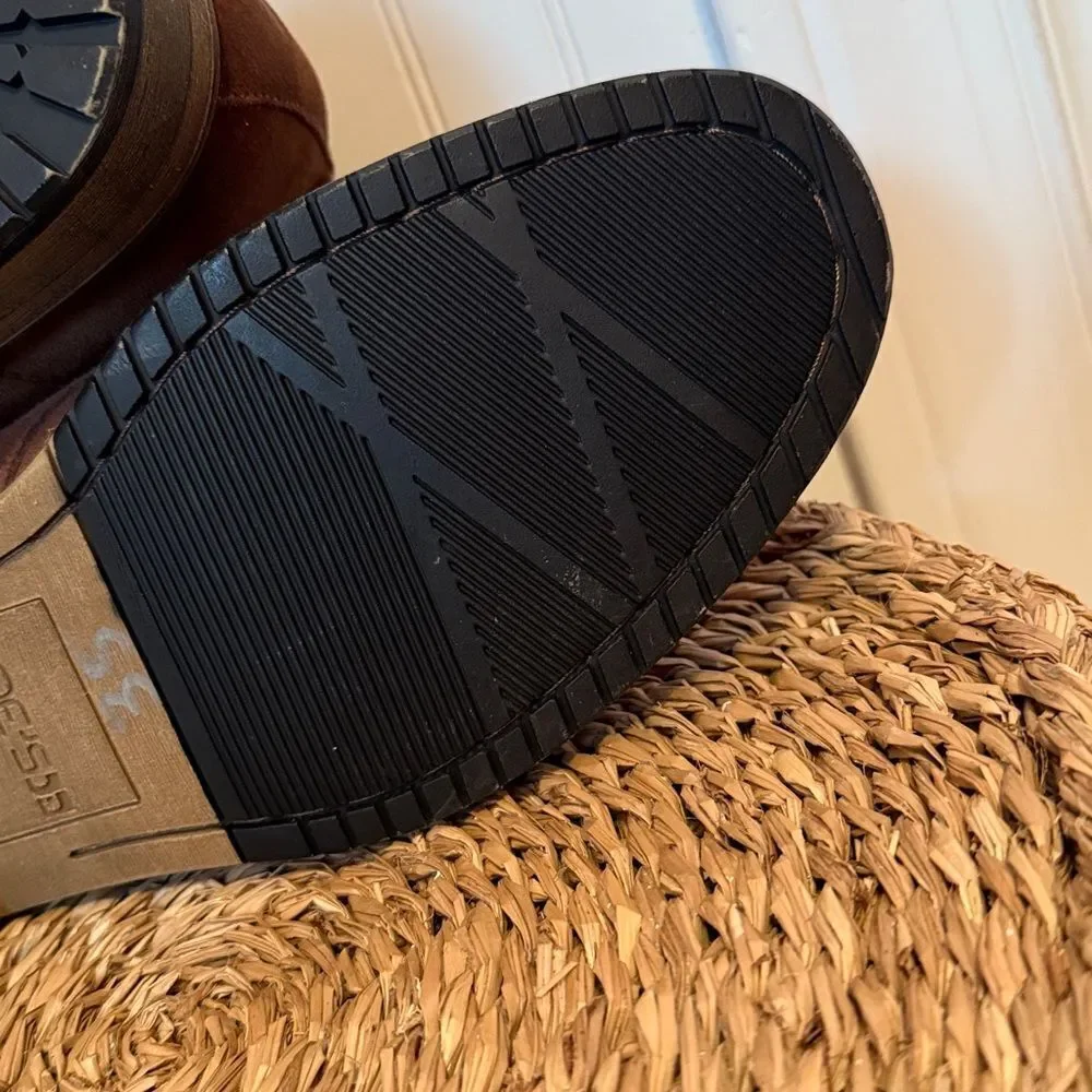 Joe's Jeans Rich Brown Chukka Boots - 9 - NWOB